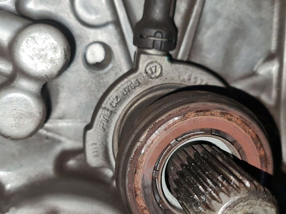 Cutie de viteze Jaguar E - PACE 2.0 Diesel 2017 - 2020 150CP Manuala 6 Trepte 204DTD ...