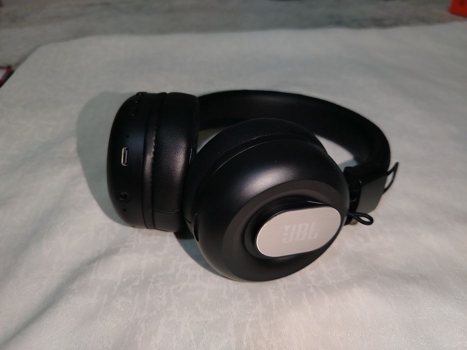 Наушники JBL 17 BASS