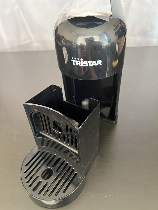 Еспресо кафемашина с капсули Tristar (CM-2300) 20 Bar - нова
