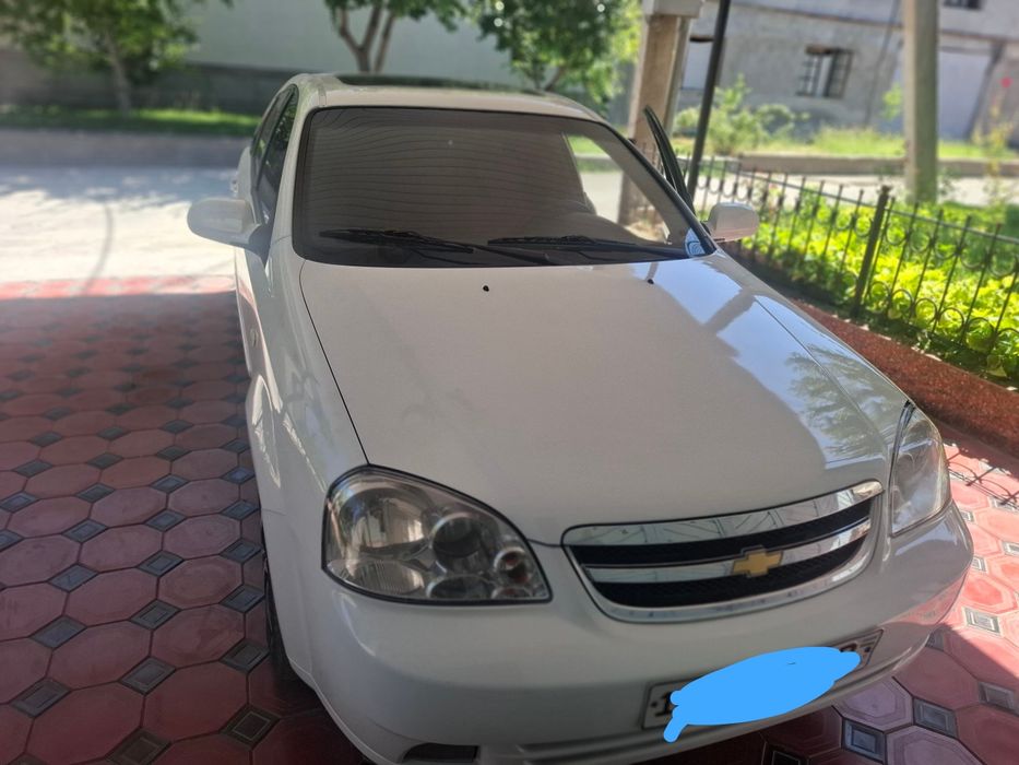 Lasetti avtomat sotiladi