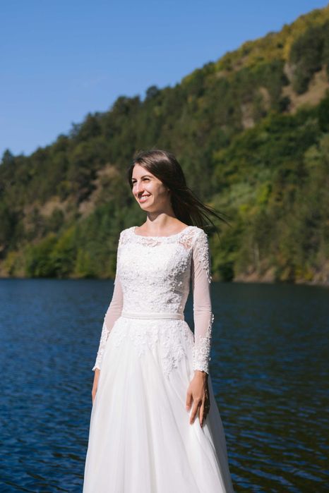 Rochie de mireasa A-line