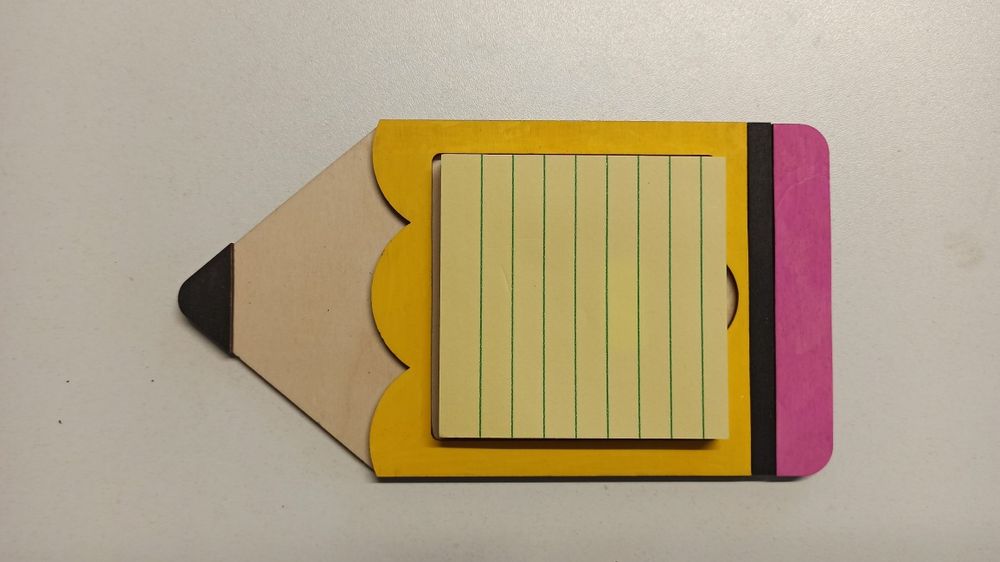 Детски моливник с име