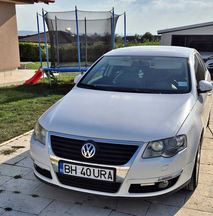 Volkswagen Passat B6 2.0 TDI 140 CP automata