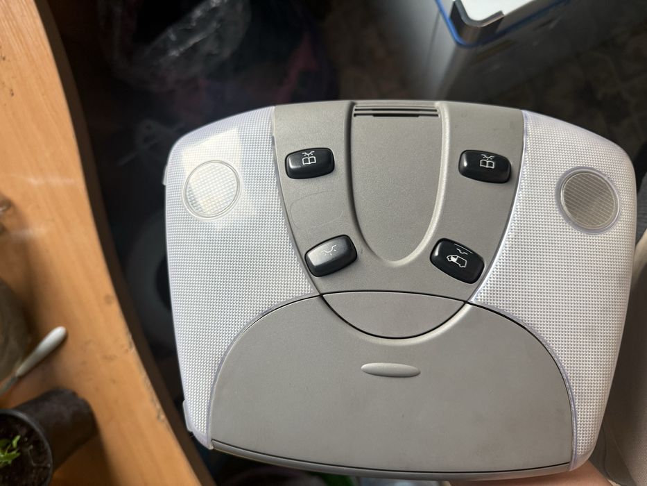 Плафон, люстра, освещение салона спринтер