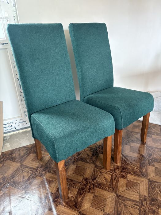 Scaune living retapițate ca noi