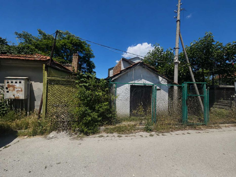 Къща за продажба в ж.к Трошево, гр. Варна