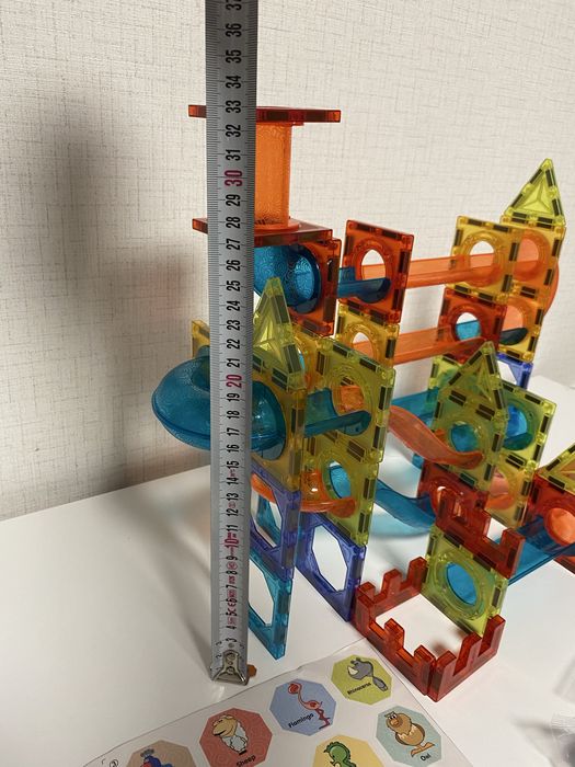 Магнитен конструктор 96 части Iso Trade - Писта с топки