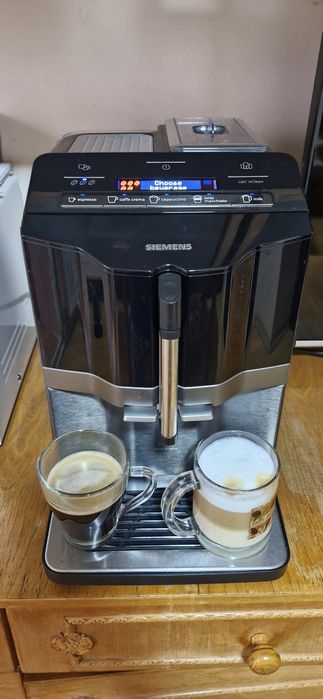 Espressor automat Siemens Eq 300 Extra Classe