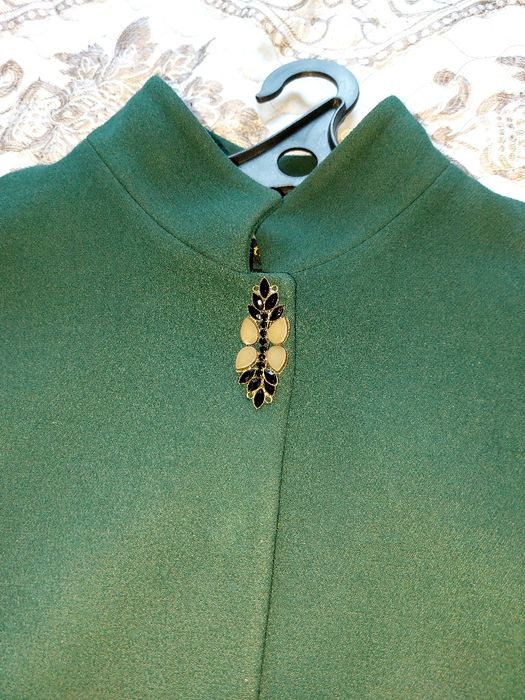 Продам  женское пальто