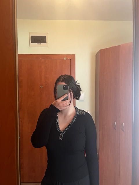 Черен пуловер на Morgan