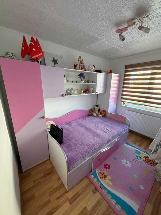 Vand apartament 4 camere, loc de parcare, mobilat, etaj 3 - Gavana II