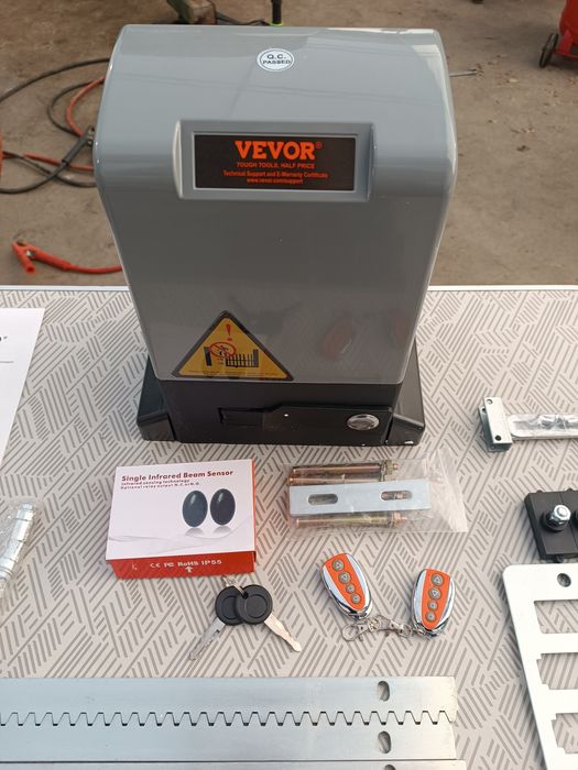 Механизъм с мотор за плъзгаща портална врата Vevor , Товароносимост 600 кг