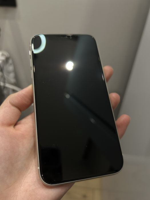 Продам Iphone 11, 128 gb.