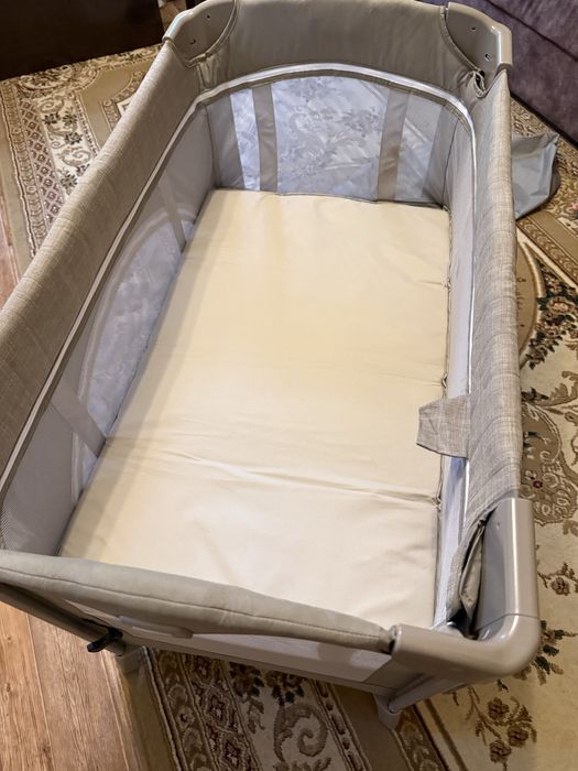 Продам детский манеж (складной)