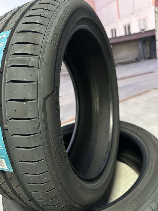 Нови летни гуми LANDSPIDER UHP 235/45R19 99Y XL БОРД 2354519