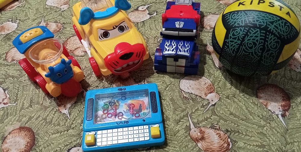 Лот играчки за възраст 2-5 години