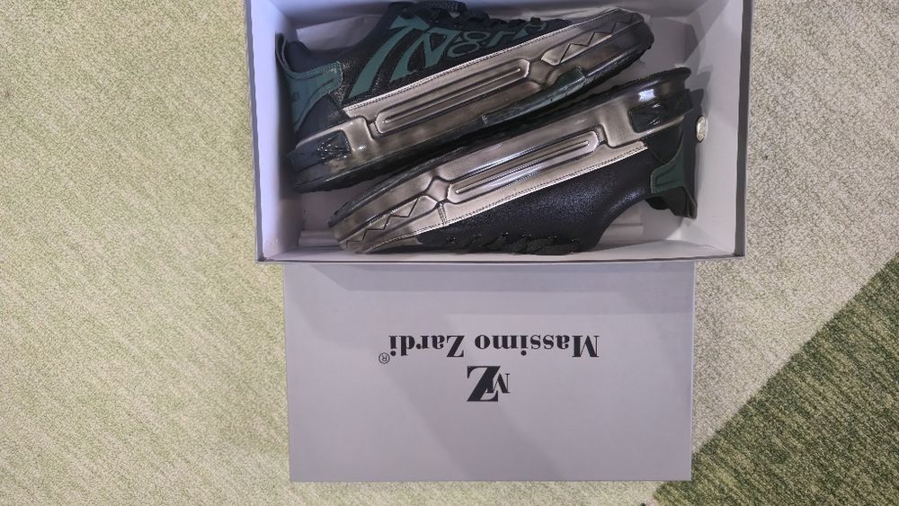 Мъжките спортни обувки  Massimo Zardi