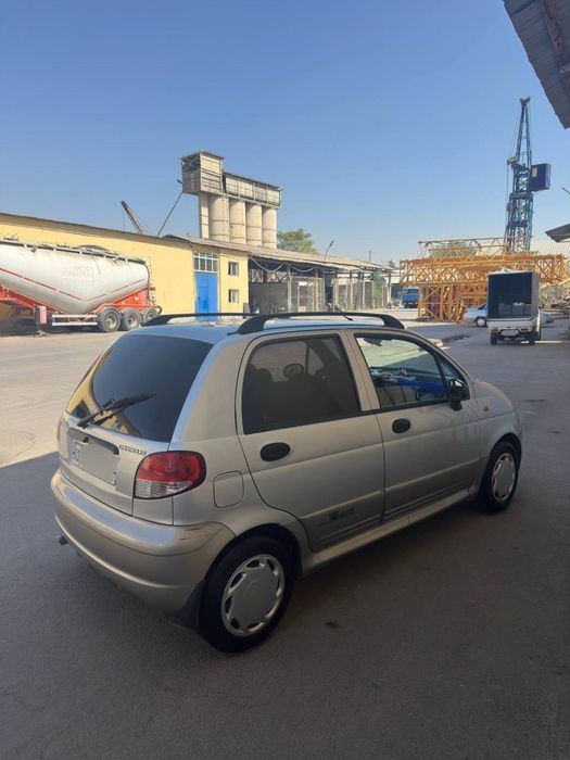 Sotiladi best 2015 yil, holati zor, bank arenda yoq