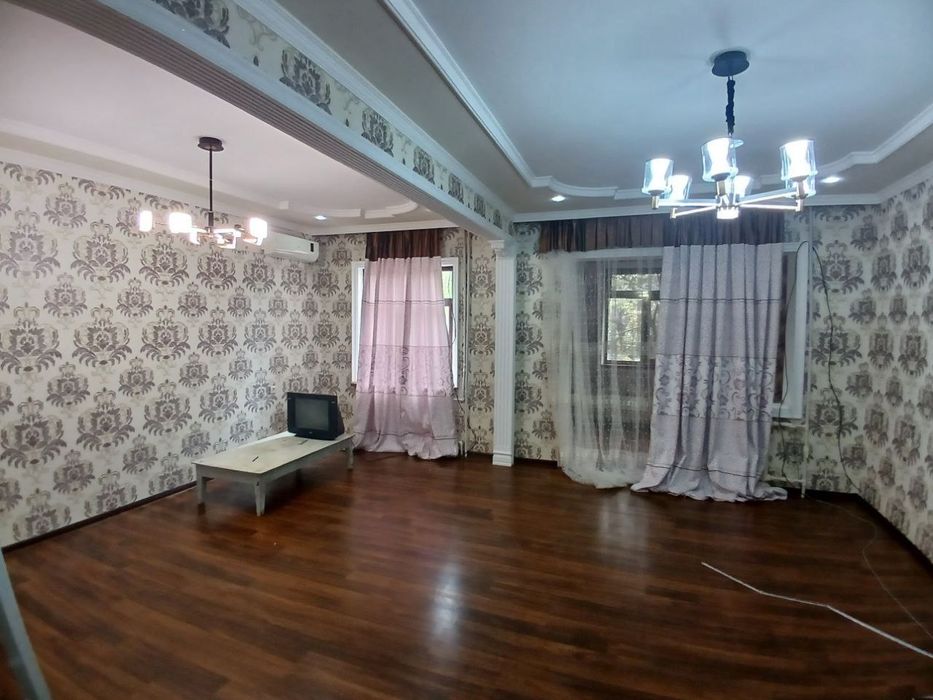 Срочно продается квартира 4/2/6 ТТЗ Хумоюн