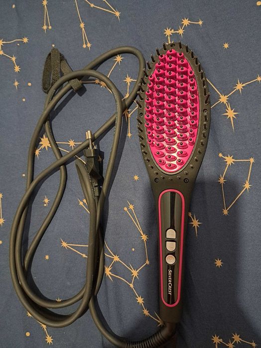 Четка за изправяне на коса