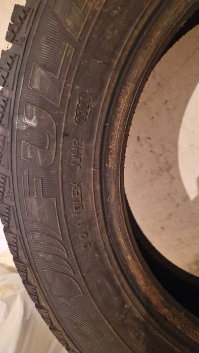 Зимни гуми 175/65R14