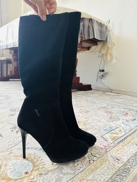 Женские сапоги из замша