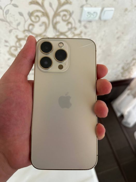 Iphone 13pro ochilmagan usta kurmagan hamma joyi rasmiy 76 yomkis 256