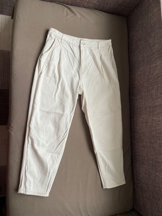 Дънки мръсно бяло