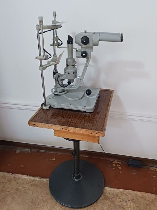 Щелевая лампа ЩЛ-56