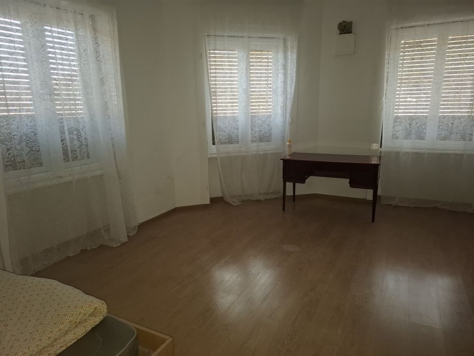 Casa 7 camere zona centrala