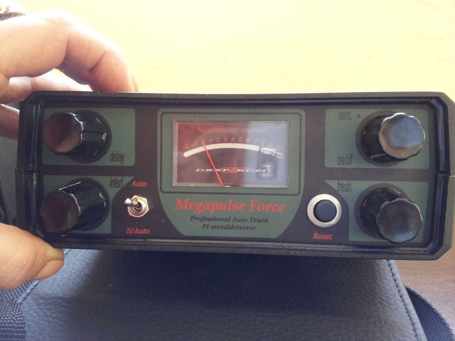 Megapulse FORCE - дълбочинен металотърсач