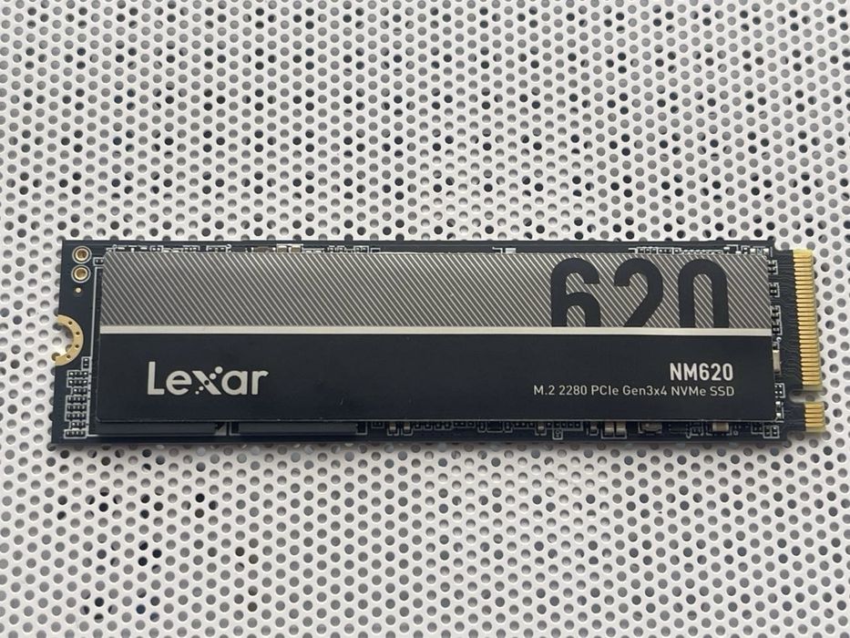 Продам ссд SSD M.2 512 Gb Новый Lexar nm620 NVME