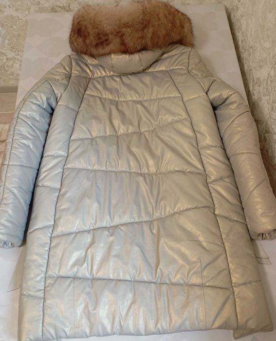 Продам зимнию куртку!