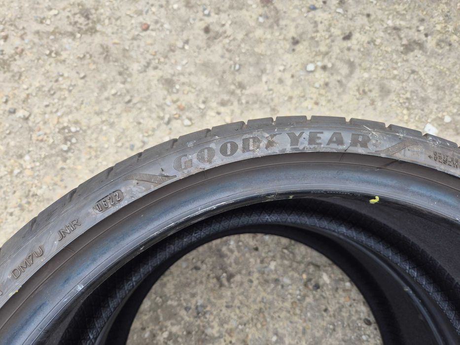 2 Anvelope VARA - 245/35/20 - GoodYear - APP NOI RFT - DOT 2022
