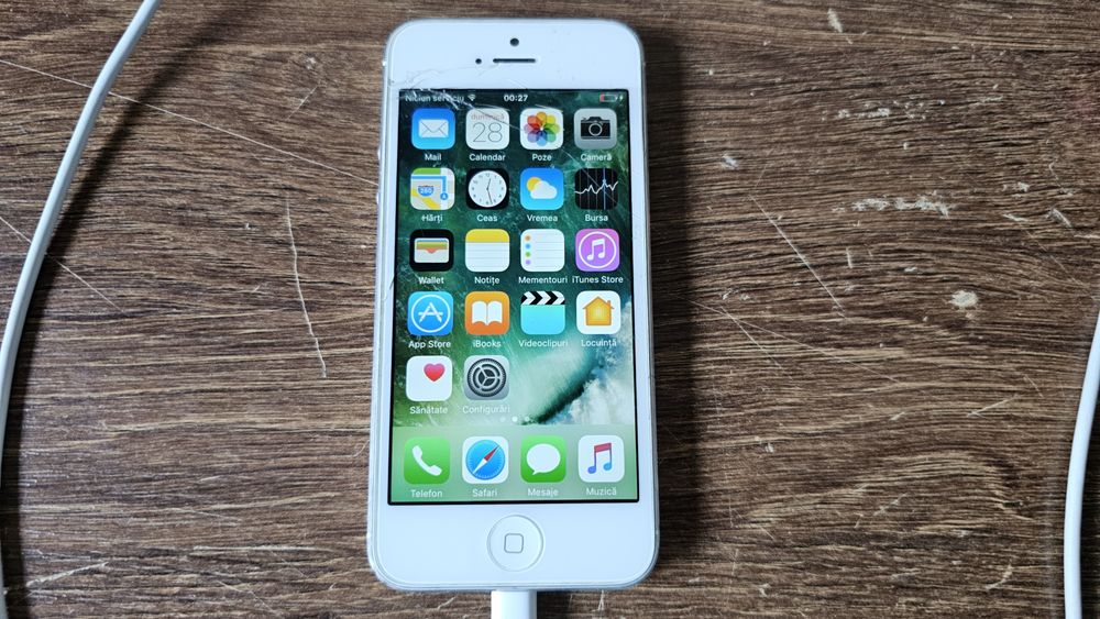 iPhone 5 silver 16Gb