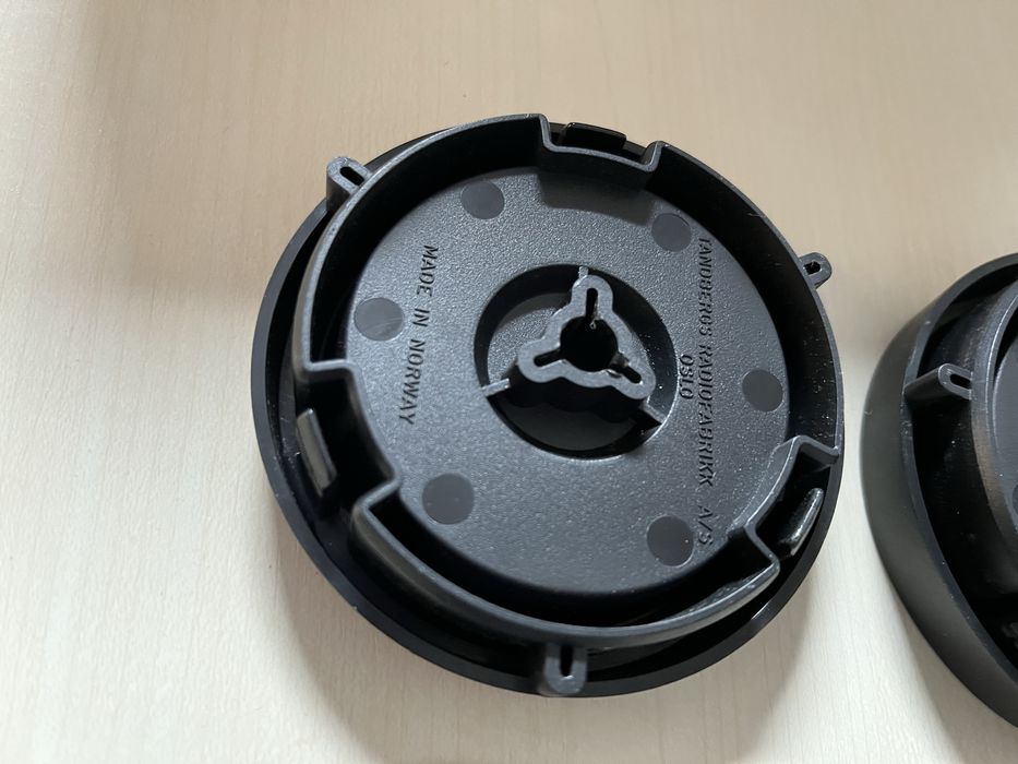 Set nab-uri Tandberg cu distantiere