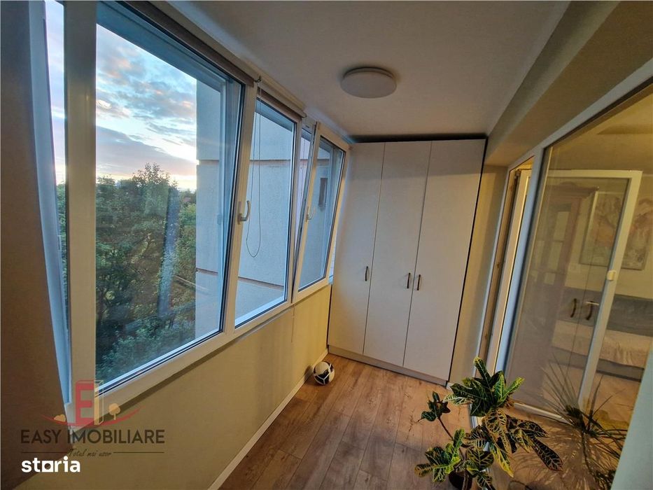 Apartament 3 camere, renovat, UMF, Spital, central,  lift,  Targu Mure