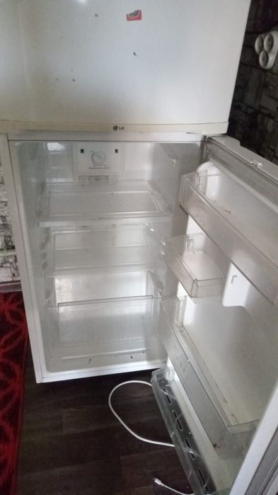 Продам холадильник Боролдай