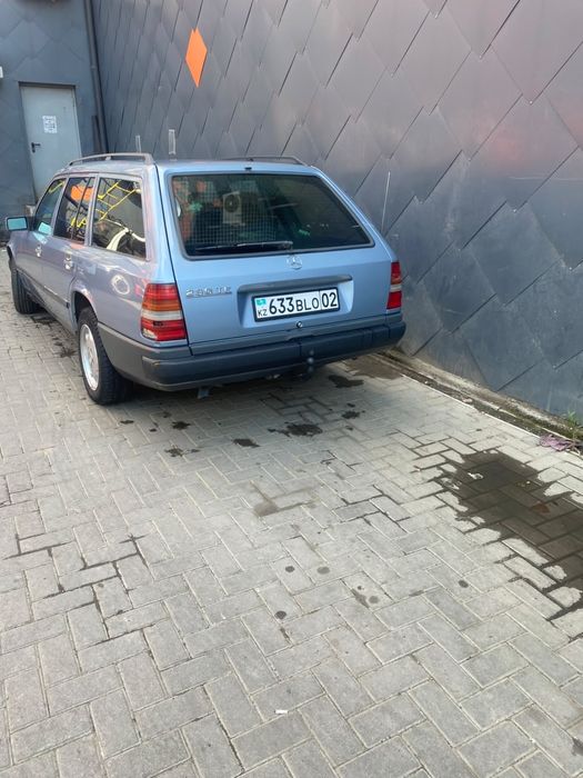 Мерседес  универсал