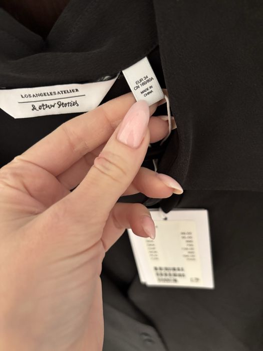 Нова черна копринена риза от & Other Stories