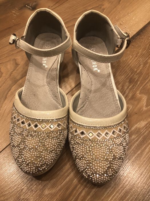 Туфли для девочки