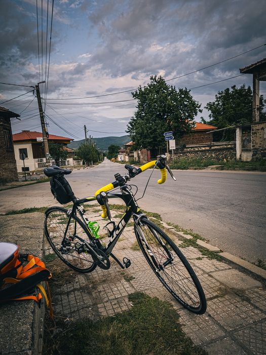 Карбонов шосеен велосипед размер 56 M/L fuji gran fondo 1.1