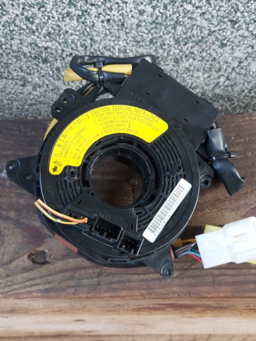 Лента руля Subaru Outback 2005год .