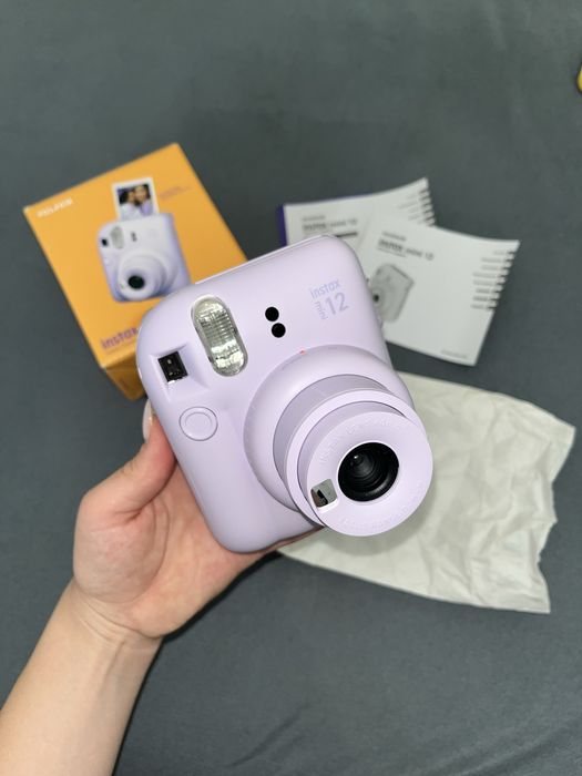 Instax Mini 12 (Lilac Purple)