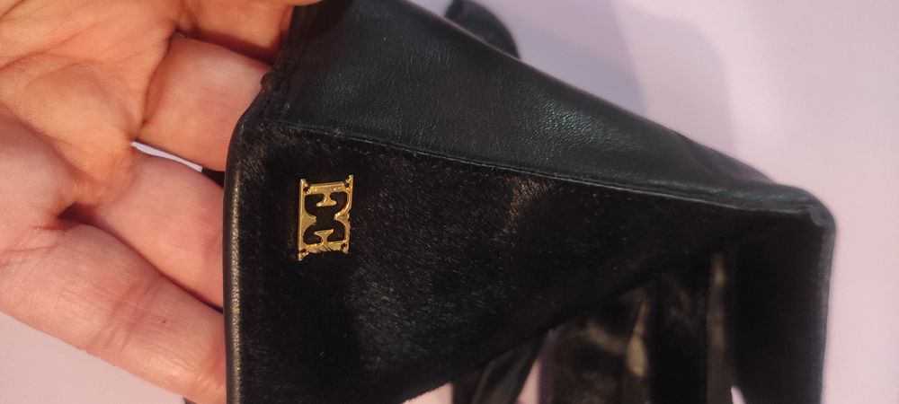 Кожени ръкавици ESCADA