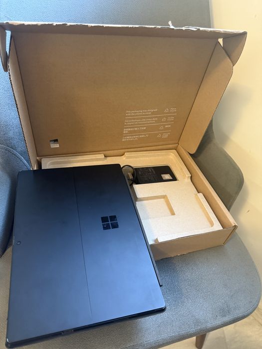 Microsoft Surface pro 7+