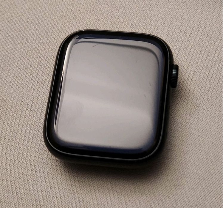 Ceas Apple Watch 8 series