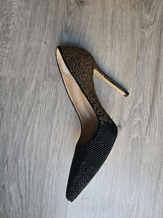 Pantofi eleganti cu toc