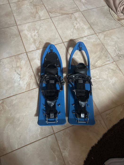 Vând rachete zăpadă Hive Nivatus .