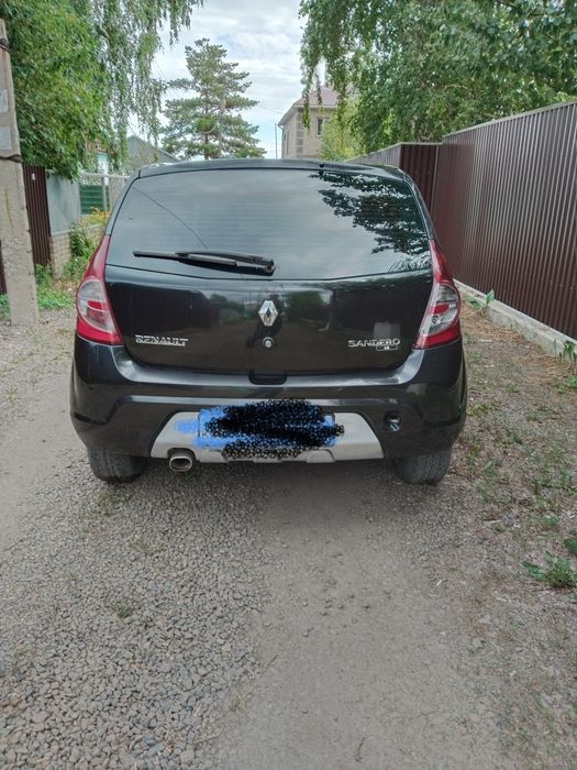 Рено Сандеро 1 поколение